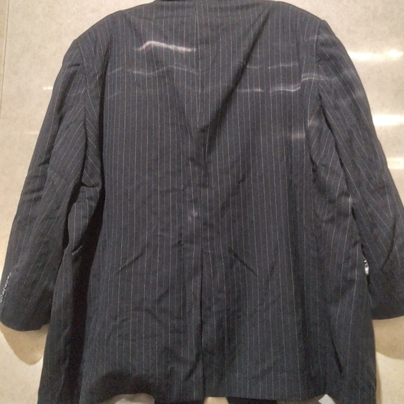 Hart Schaffner Marx size 54R navy blue pin stripes suit jacket - Picture 5 of 6